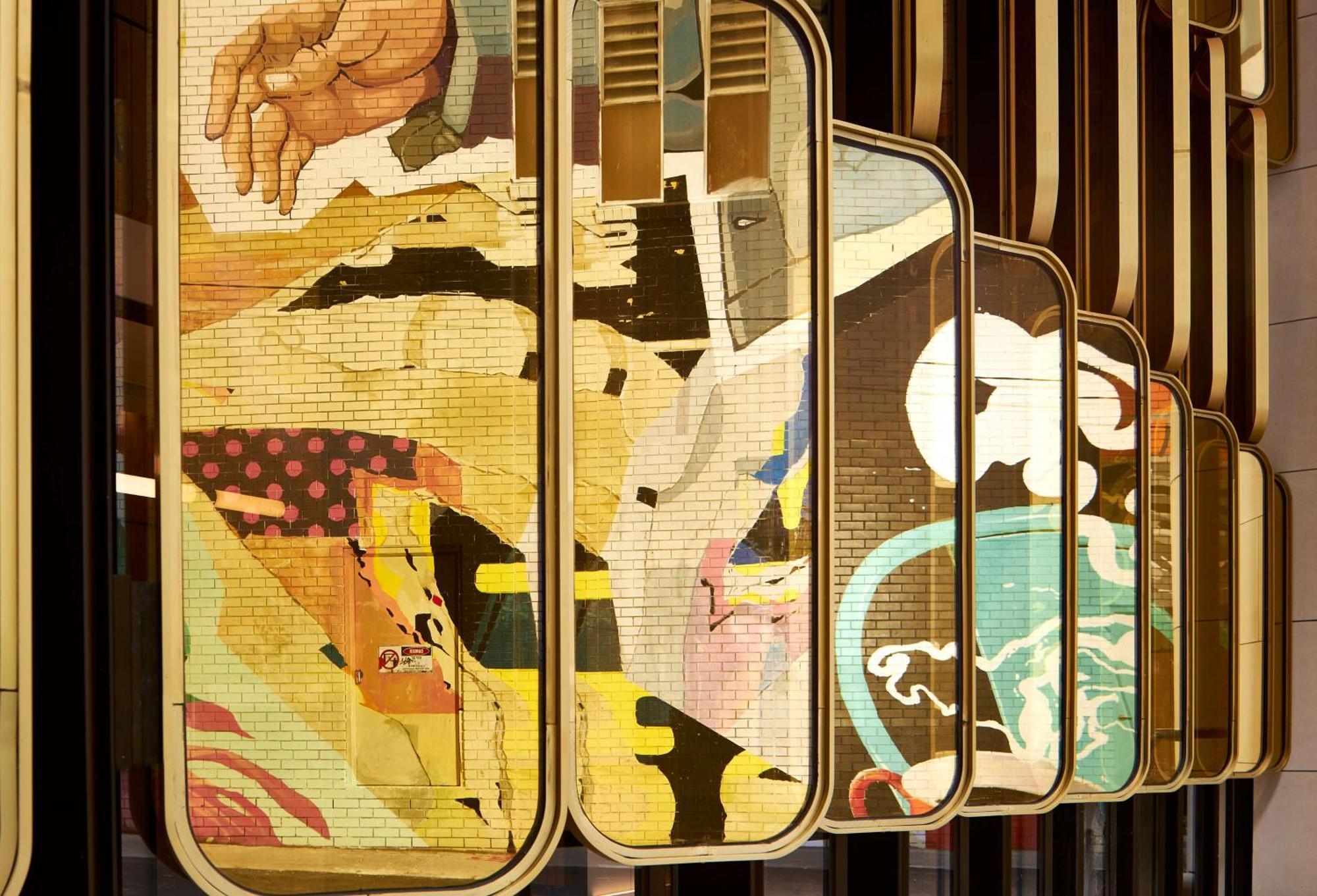 Hilton Melbourne Little Queen Street المظهر الخارجي الصورة The 1960s mural