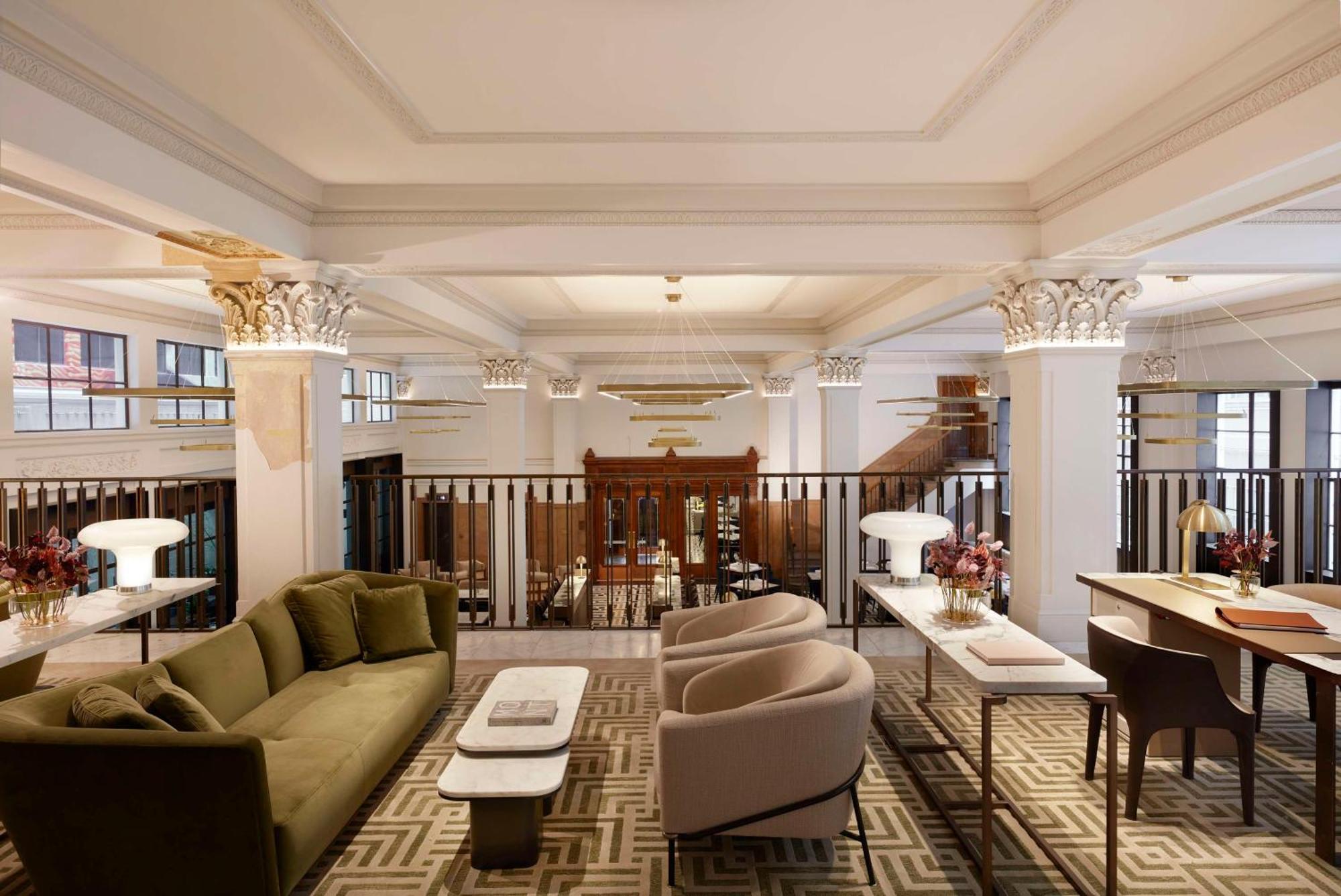 Hilton Melbourne Little Queen Street المظهر الخارجي الصورة The Library at The Ivy Collection