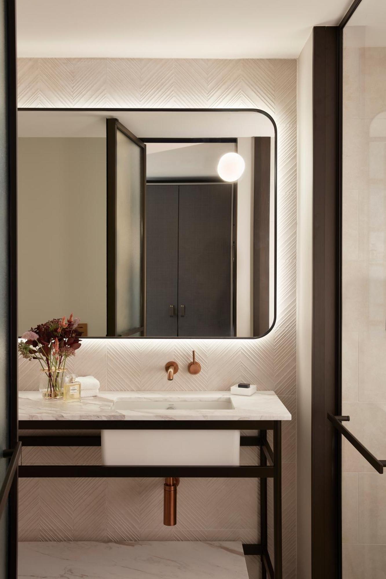 Hilton Melbourne Little Queen Street المظهر الخارجي الصورة Bathroom